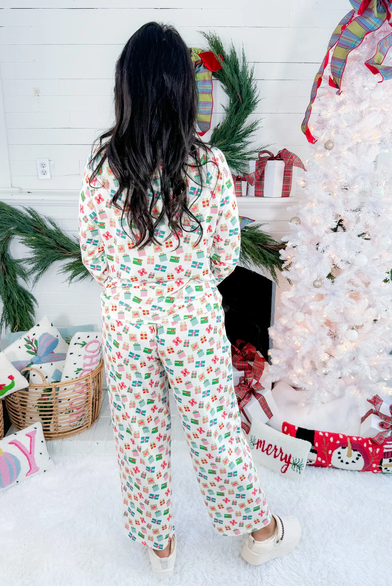 Annie Under the Tree Pajama Set