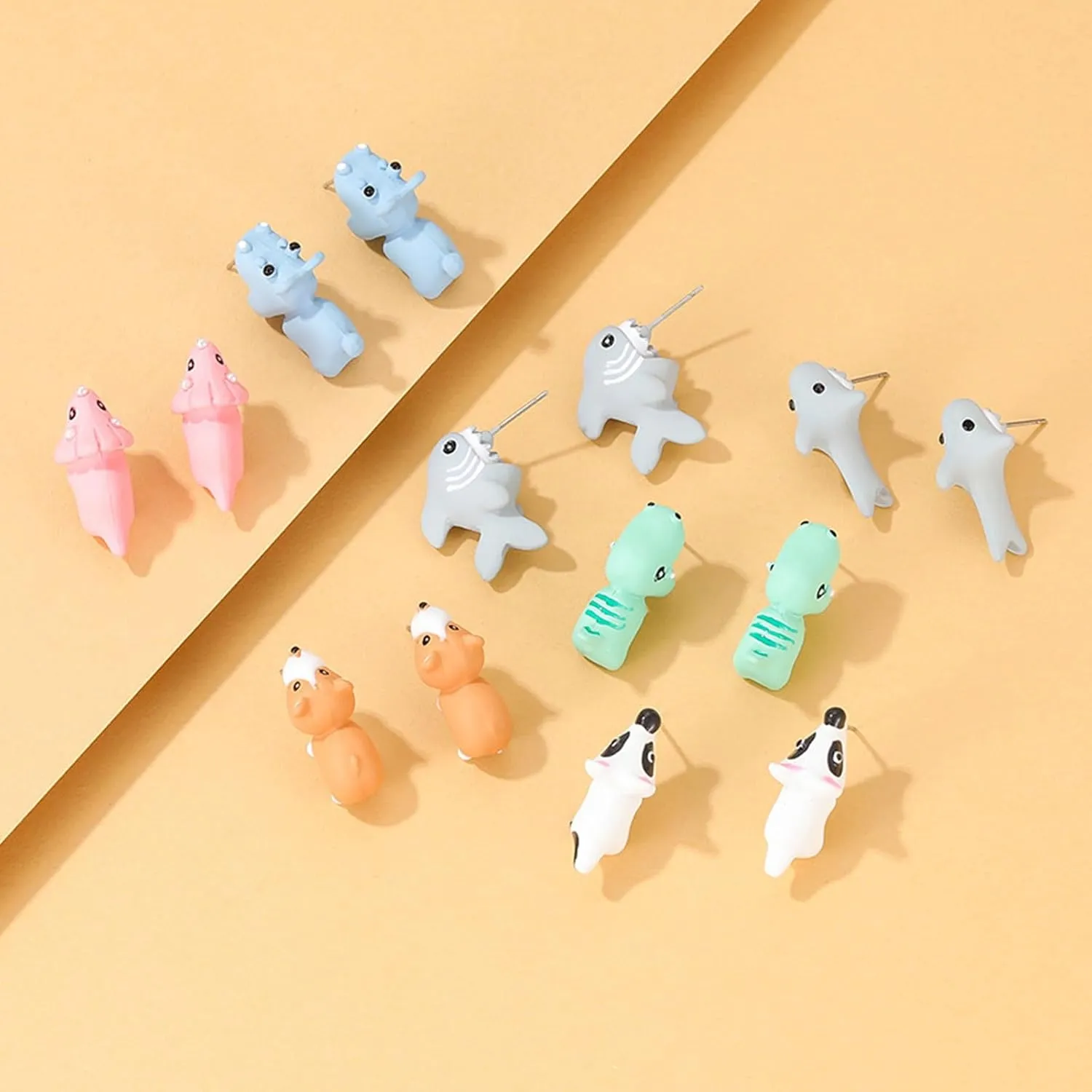Cute Animal Bite Earrings for Women Trendy 3D Clay Earrings Animal Cartoon Biting Ears Stud Earrings Christmas Jewelry Gifts
