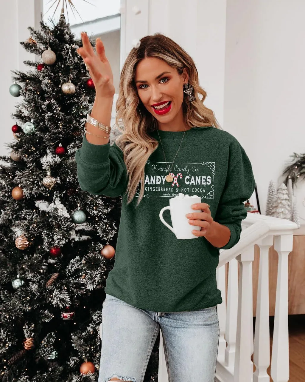 FASHGL Christmas Sweatshirts Women Candy Canes Graphic Sweatshirt Vintage Xmas Long Sleeve Shirt Pullover Tops