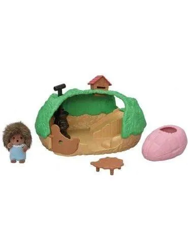 Sylvanian Families 5453 Baby Hedgehog Hideout
